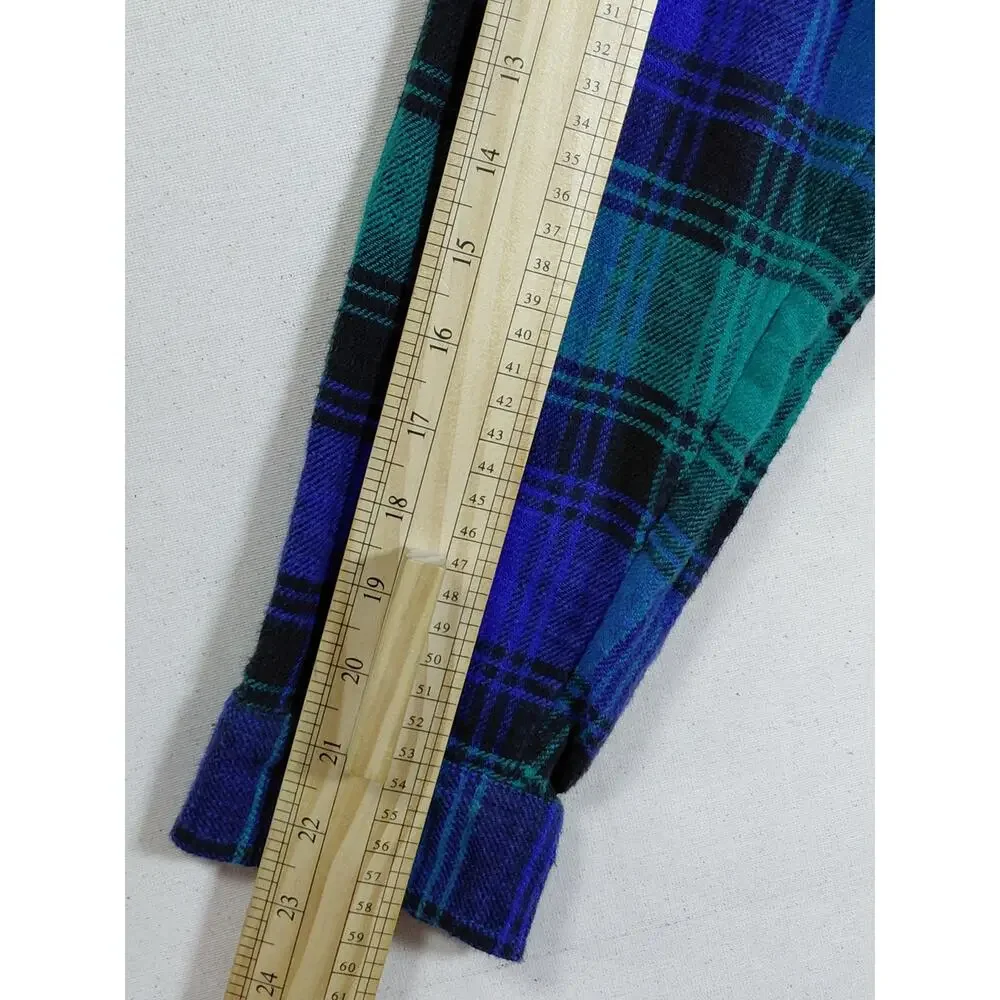 American Eagle Collared Blue Plaid Flannel Button-Up Shirt Women Size M